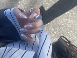 やり放題ネイル