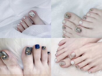 ティーワイネイルサロン(T.Y nail salon)の写真/【ネイルができない方にも◎】シンプルから派手なデザインまでお任せ◎足元から夏を感じていきましょう♪