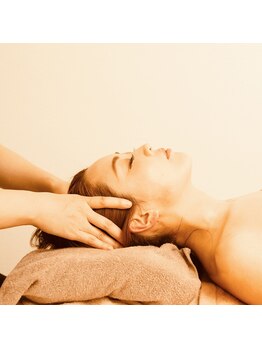 キアラ(Chiara)/眼精☆疲労ヘッドマッサージ