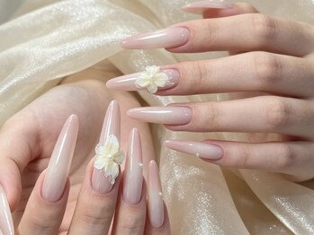ビジューネイル(bijou nail)/
