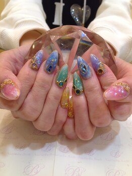 エスフィーネイルサロン ブリーユ(Esfy nailsalon Brille)/カラフル春ネイル