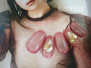 アグニークリッシェ(Agunik Riche)/【逆チークネイル】