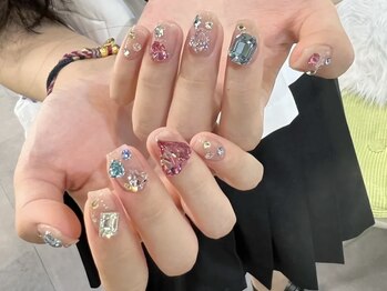 エンジー(engie)の写真/ワンホンネイルが得意！トレンド～ナチュラル・アートまで幅広く対応可能◎