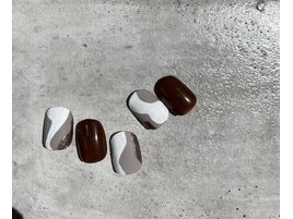 ワンカラー＋アート