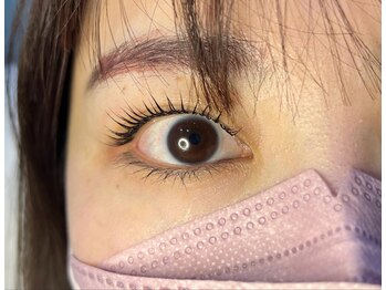 ジョリー(Jolie)/上下でデカ目効果!