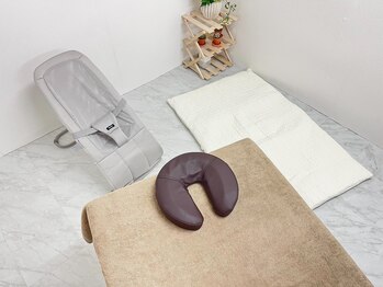 トワニ整体 新富町院(TOWANI整体)/バウンサーベビーマット完備！