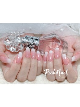 シンプル系（オフィス・日常）が得意