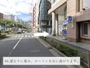 04.道なりに進みローソンを右折