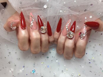 ネイルアンバー 西向田店(Nail amber)/