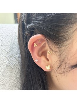 ミー(me.)/耳つぼジュエリー