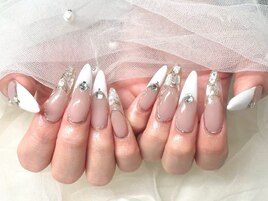 フレンチ　ワンホンネイル