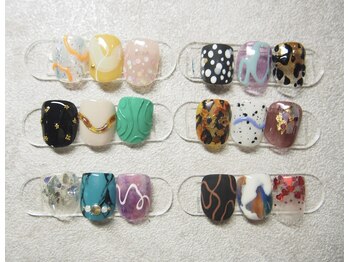 【フット】親指アート1本　330円