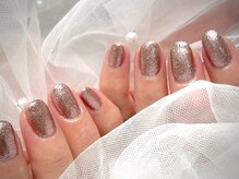 シェリ バイ リッシュ(Cheri by RICHE)/大人上品ラメネイル