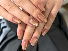 ネリネ 天神(nerine)/グラデーション/黒フレンチ