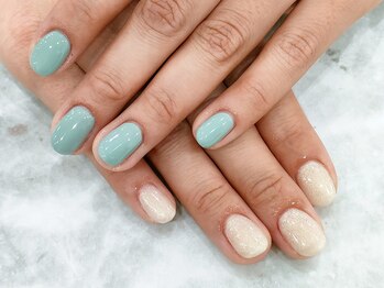 ミアネイル 越谷店(mia nail)/パラジェルベース施術写真