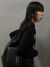 ゾーイ アイ(Zoey eye.) mina