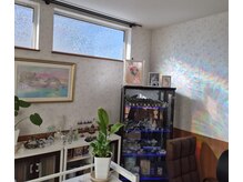 セレスタイト アルファ(CELESTITE α)の雰囲気(鑑定室)