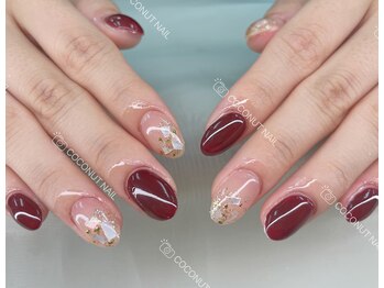 ココナッツネイル/ニュアンスネイル