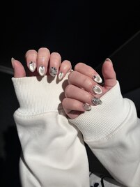 2025年最新ネイルトレンド