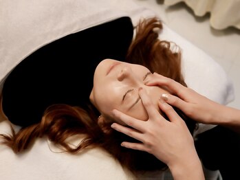 十色 横浜/ヘッドスパ/ドライヘッドスパ