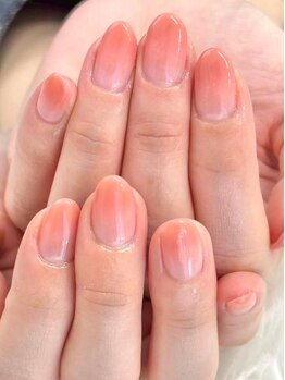 ナナズネイル 魚町店(NANA’sNail)の写真/シンプルだこらこそ《ウルツヤ》を追求！ネイルケア付きでご自身の美しさを引き出します◎