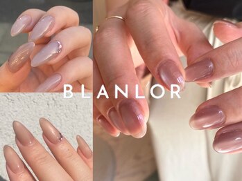 ネイルサロン ブランロール 三軒茶屋店(Blanl'or)の写真/上品なデザインやオフィスネイルデザイン等日常に溶け込むデザインが好印象♪シンプルな中にもお洒落さを◎