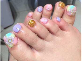 持ち込みネイルOK!