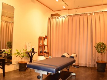 ルアルス(Lualuz)/【施術ベッド】