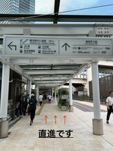 ミピマム 横浜駅前店/横浜駅西口～サロン 順路ご案内5