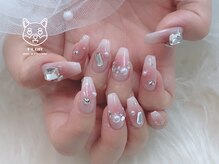 フロル(FLOR)/大人かわいいチークネイル