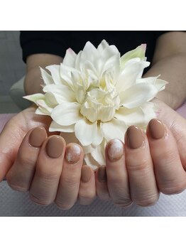 イーアンドイー(e&e)/