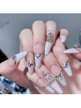 クイーンズビューティーサロン 新宿本店(Queen's beauty salon)/チップ長さ出しやり放題