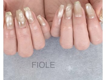 フィオル(FIOLE)/人気のマンスリーデザイン♪