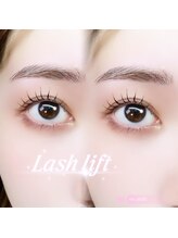 レア(LE’A)/まつ毛パーマ/眉毛ワックス