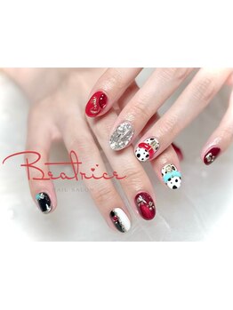 ショートネイルデザインが豊富