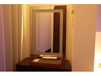 ノリココロ(nori-cocoro)/〇メイク直しブース〇