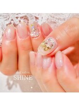 シャイン(SHINE)/クリスマスネイル