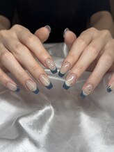 ロミー(Rommy)/フレンチネイル