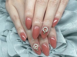 シンプルワンカラー×ビジュー