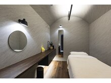 デルタエヌピー63+(δnp63+)/完全個室【小顔/薬院/福岡】