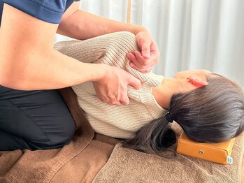 なかざわ鍼灸整骨院の写真/《国家資格取得者の高技術をお手頃価格で》この道16年の施術者が高い技術力でお客様のお悩みを改善◎