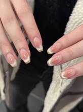 シエルクレール(Ciel Clair)/チークマグネットネイル