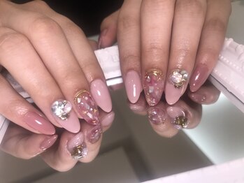 ネイルサロン ビビ(bibi)/大人カラーのシェルネイル