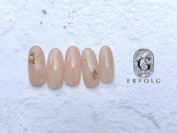 エアフォルク 銀座(ERFOLG)/大人上品ネイル♪