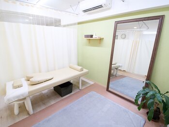 戸田はりきゅう整骨院/院内風景　施術ベッド・マット