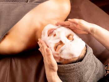 ヘルス アンド ビューティ 波の音(Health ＆ Beauty 波の音)/フェイシャル