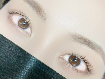 シャローム アローヴ(shalom alob)の写真/【忙しいママにもおススメ】忙しい朝のメイク時間も短縮◎目元の印象UP◇