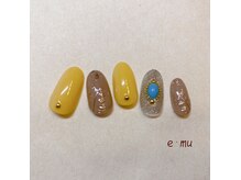 エム(e mu)/定額アート〈ハンド〉