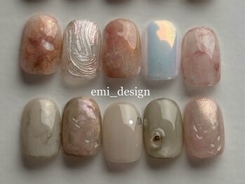 メルファッジ(mer fudge)/ニュアンスネイル