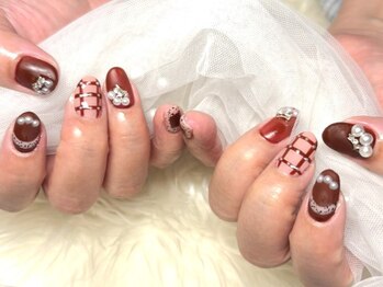 ネイルサロンブリス(nail salon Bliss)/☆ゴージャスなパールネイル☆